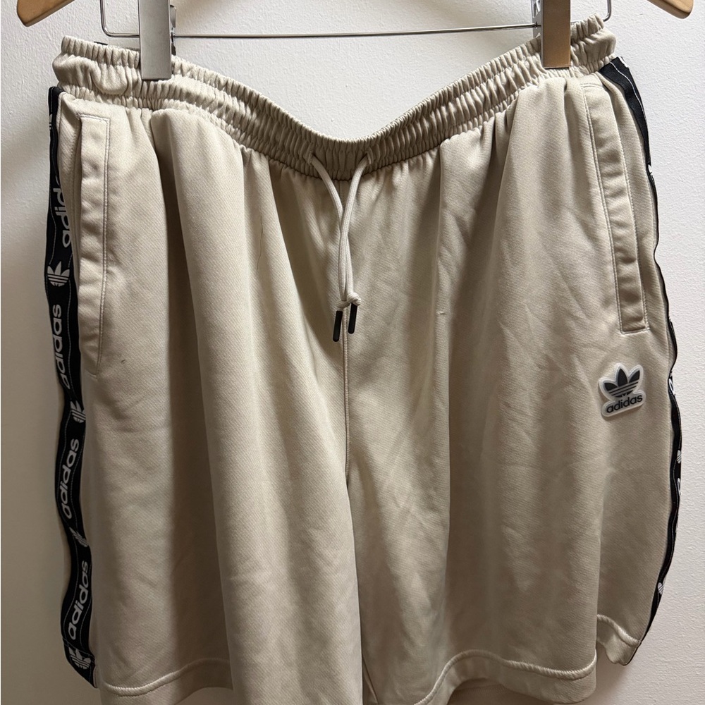 Two pairs Stretch comfort Shorts - khaki/beige
